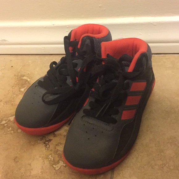 adidas kids size 11